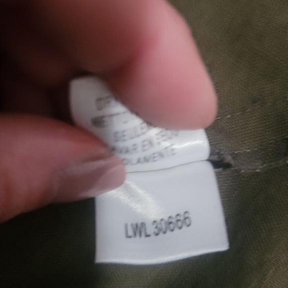 BCBGMAXAZRIA linen blend skirt with belt size 2 - Picture 10 of 10